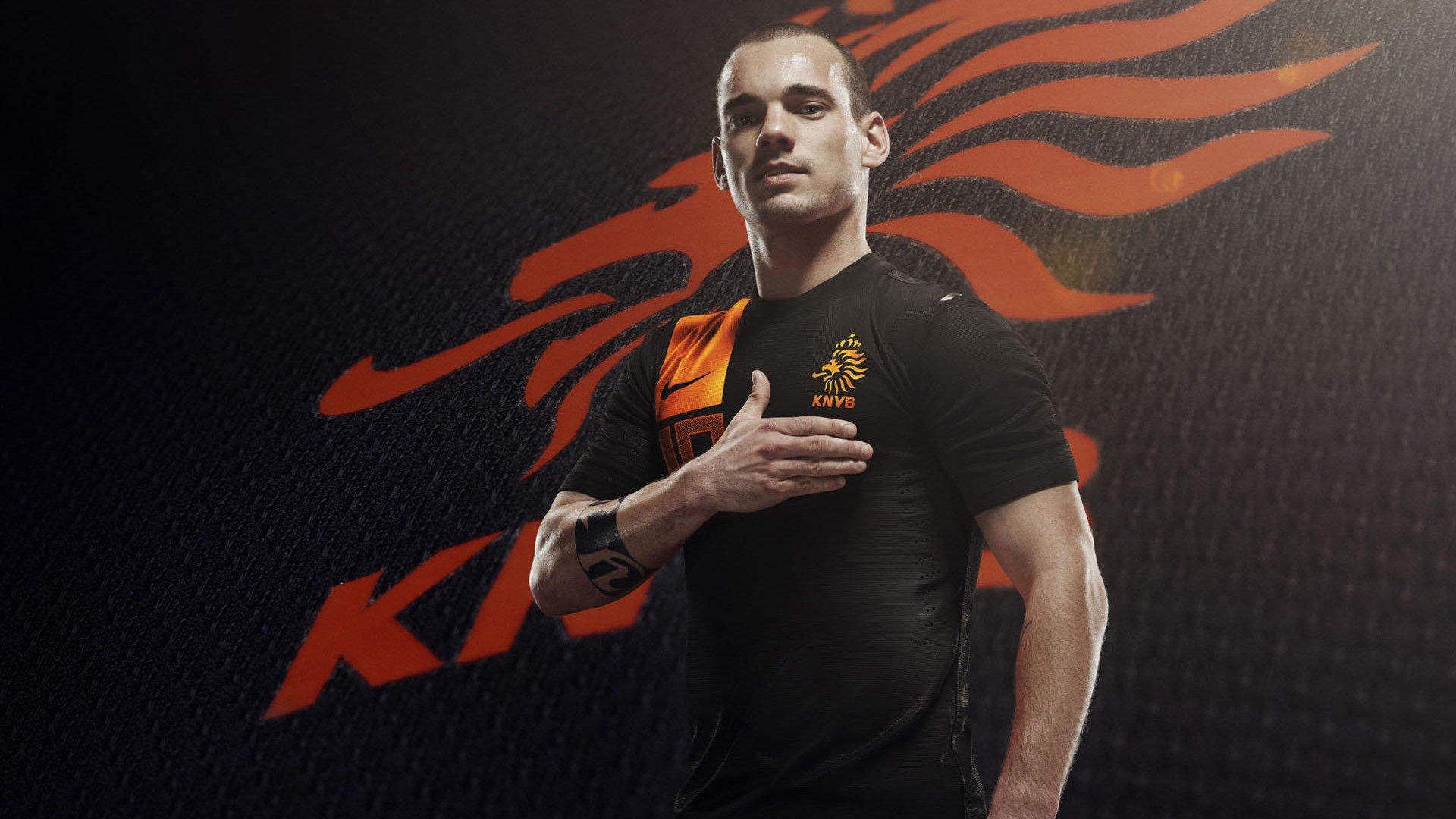 凯恩坦言对手球迷敌意成额外动力 直言专注表现更为重要